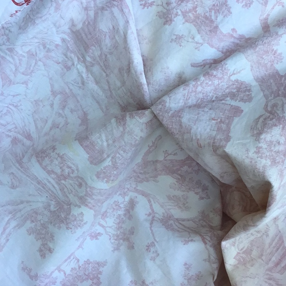 Vintage Toile Fabric - Picture 5 of 5